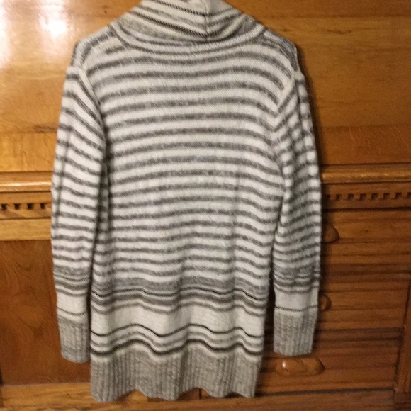 New Direction Tunic Striped Sweater - Picture 3 of 8